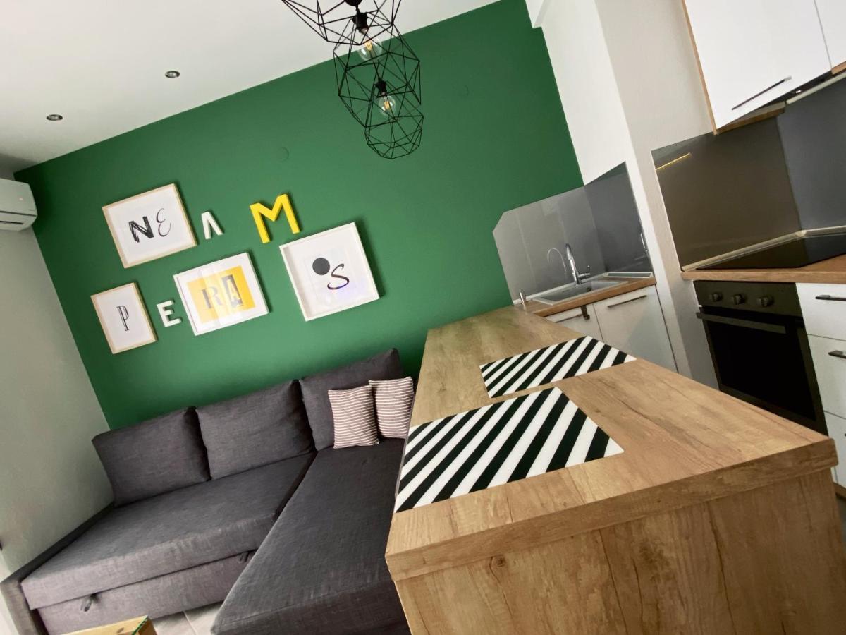 48 Downtown Lofts Lägenhet Néa Péramos Exteriör bild