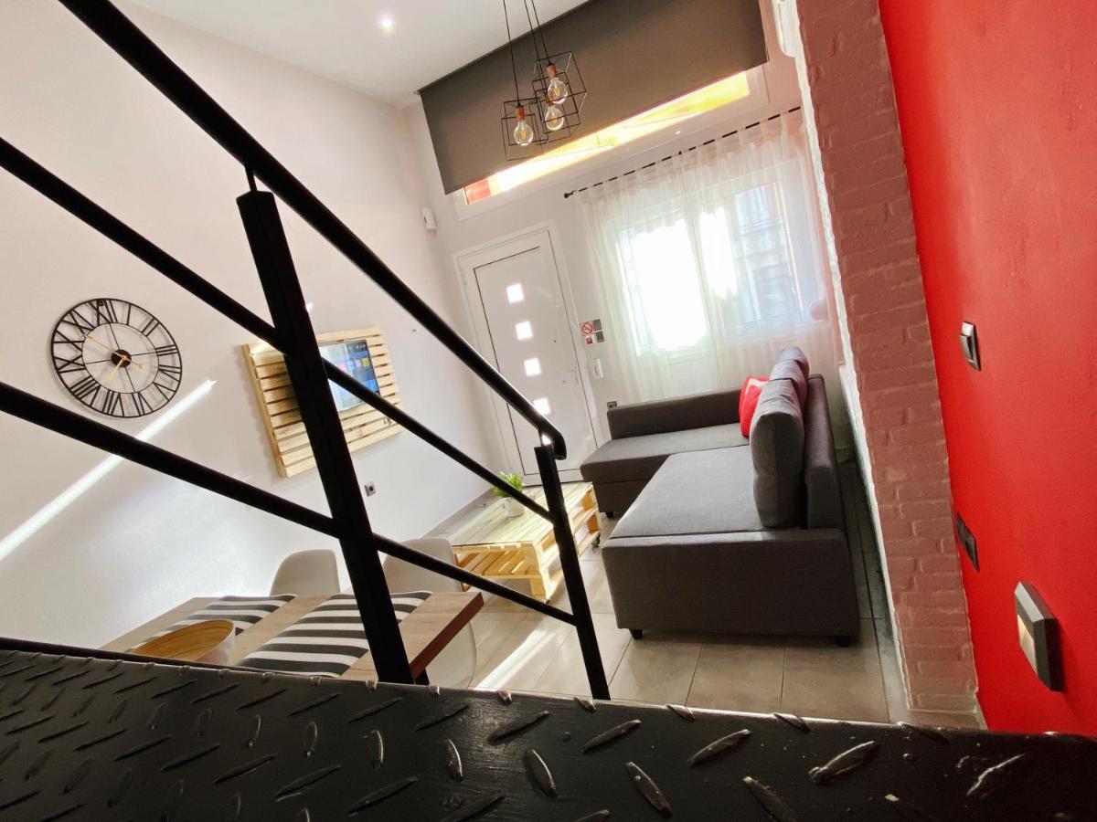 48 Downtown Lofts Lägenhet Néa Péramos Exteriör bild