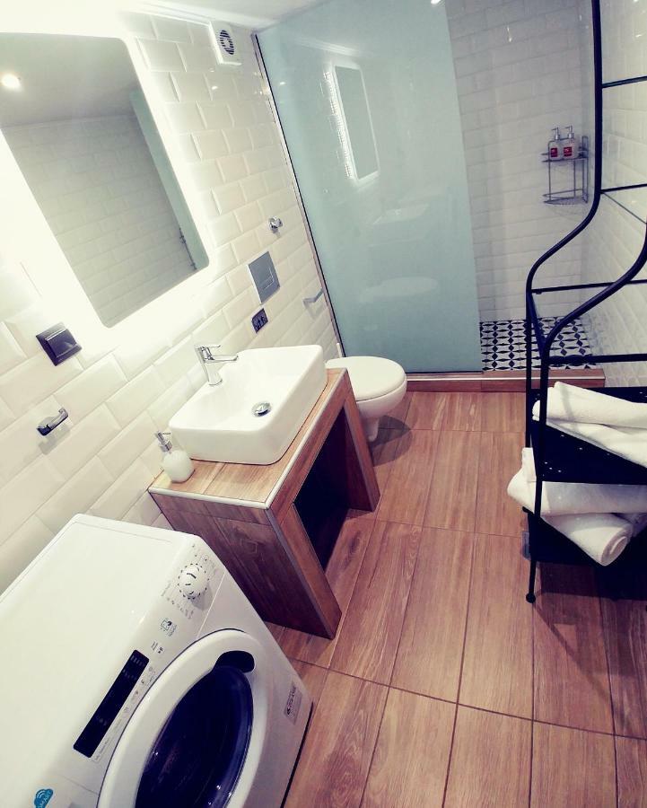 48 Downtown Lofts Lägenhet Néa Péramos Exteriör bild